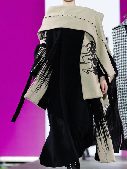 Palton asimetric Daiana Stancioiu din stofă, cu capă detașabilă și texturi în contrast, negru cu bej DS006BF24