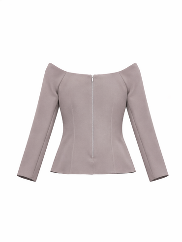 Top Harera cu umeri goi cu decupaj in V, maro deschis H25B002