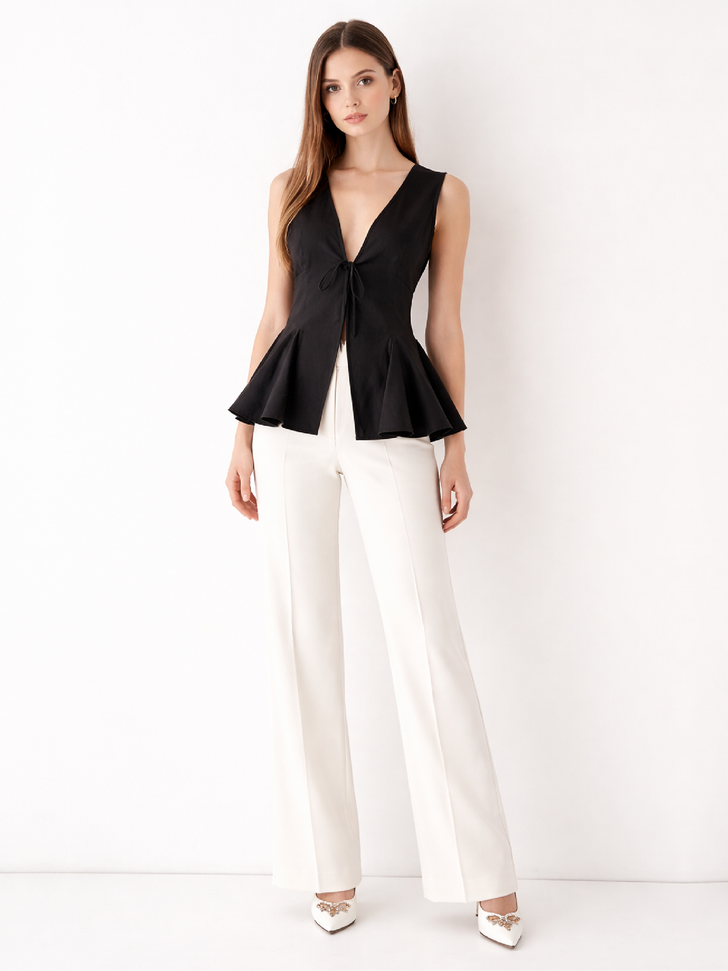 Top vestă negru cu șnur și evazat în talie H26T001 Harera