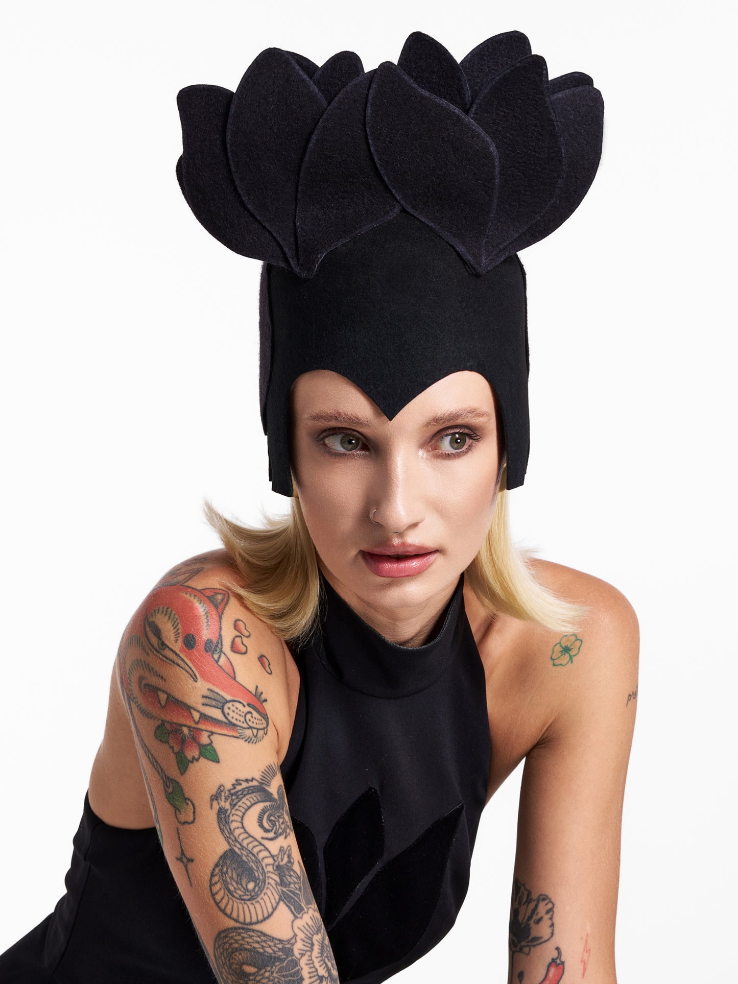 Accesoriul pentru cap pălărie negru Tulip Shell Lavine HL26004