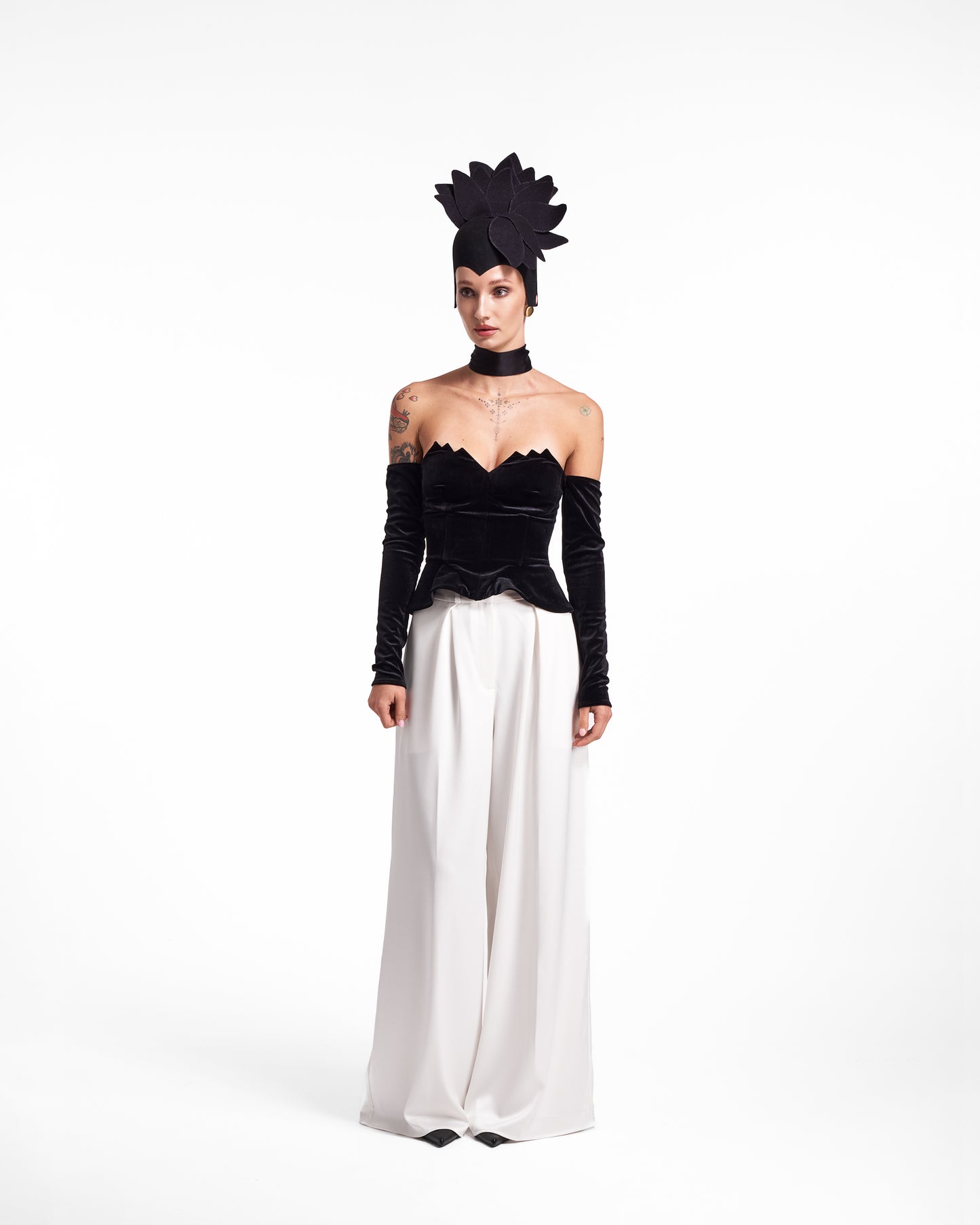 Top tip corset negru din catifea Tulip Armour Lavine HL26005